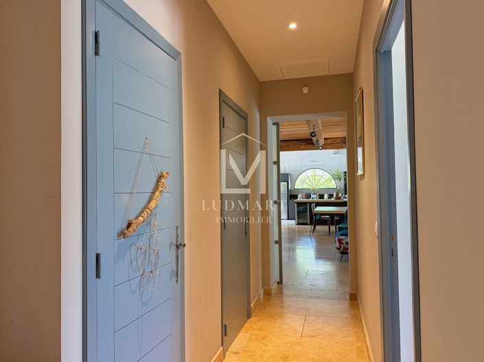 Image No.22-4 Bed House for sale