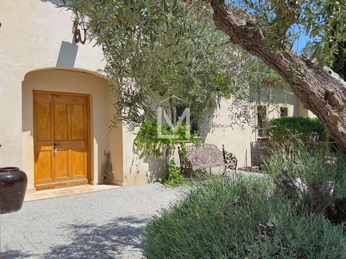 Image No.4-4 Bed House for sale