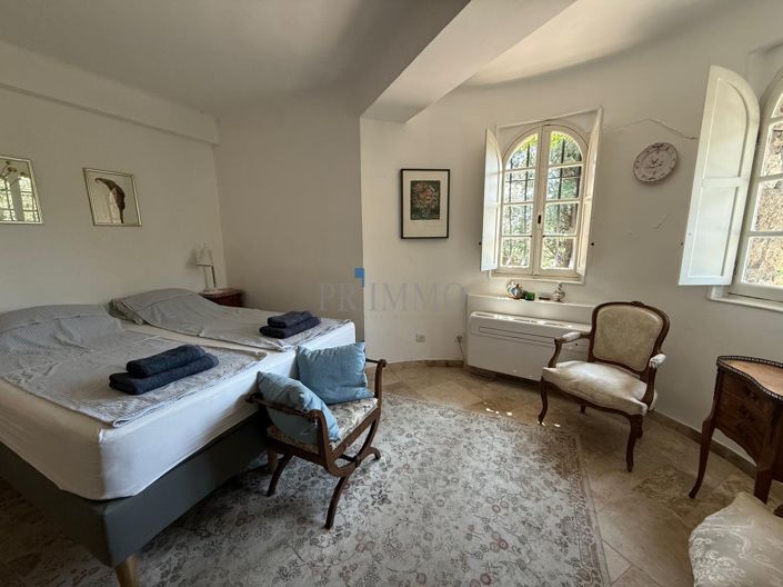 Image No.16-4 Bed House for sale