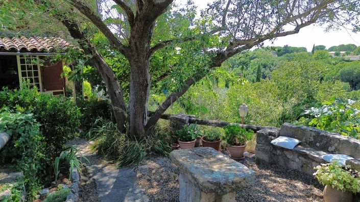 Image No.3-4 Bed House for sale