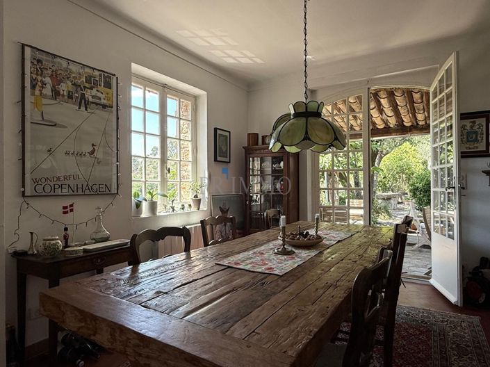 Image No.9-4 Bed House for sale