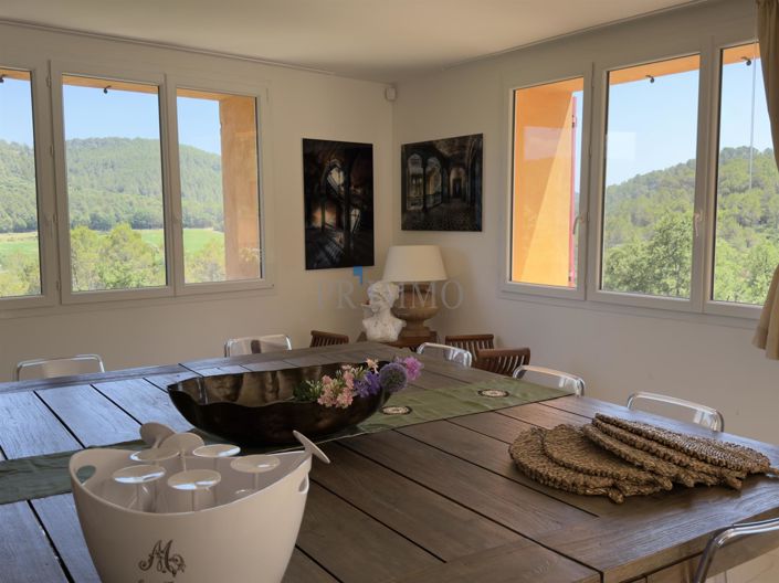 Image No.17-5 Bed House for sale