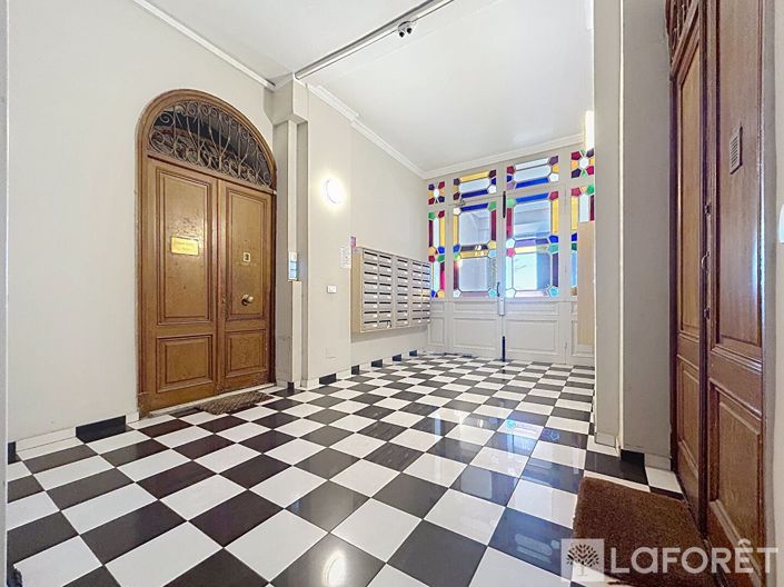 Image No.17-1 Bed Apartment for sale