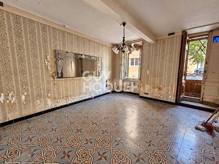 Image No.8-4 Bed House for sale