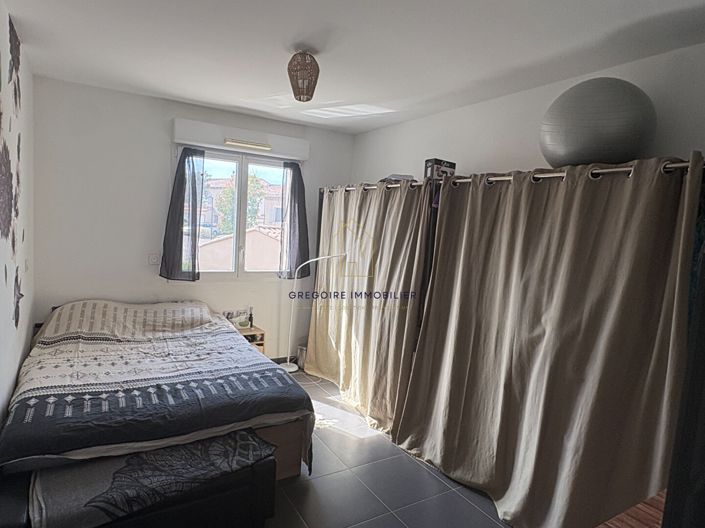 Image No.13-3 Bed House for sale