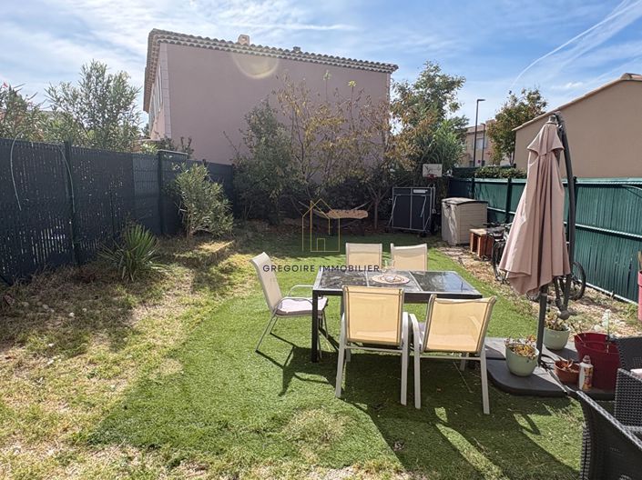 Image No.3-3 Bed House for sale