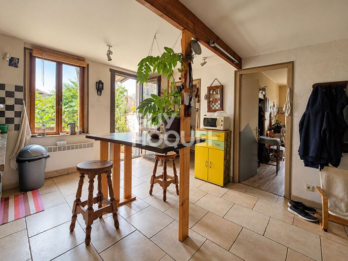 Image No.12-5 Bed House for sale