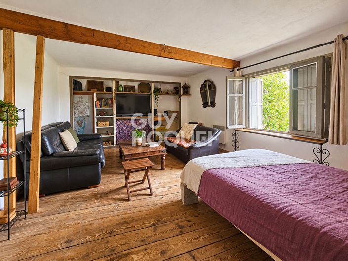 Image No.15-5 Bed House for sale