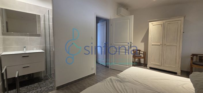 Image No.16-5 Bed House for sale
