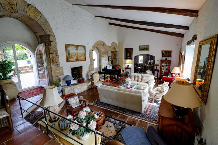 Image No.14-5 Bed House for sale