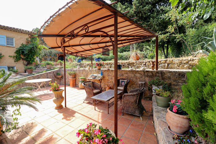 Image No.41-5 Bed House for sale
