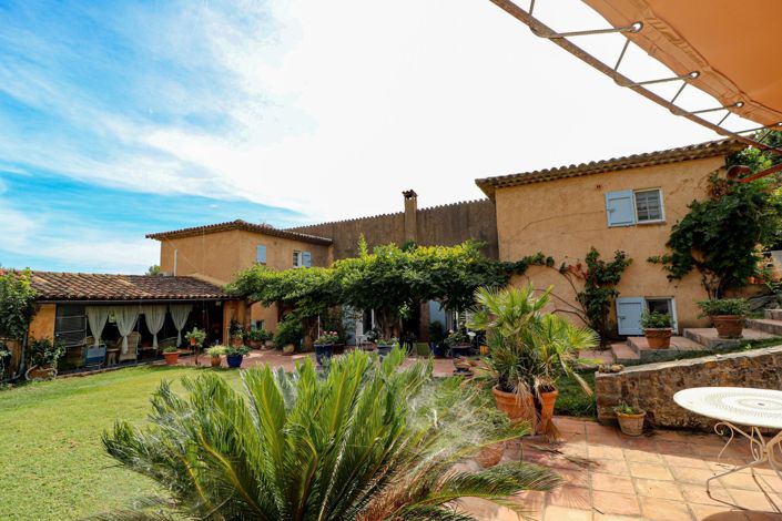 Image No.44-5 Bed House for sale