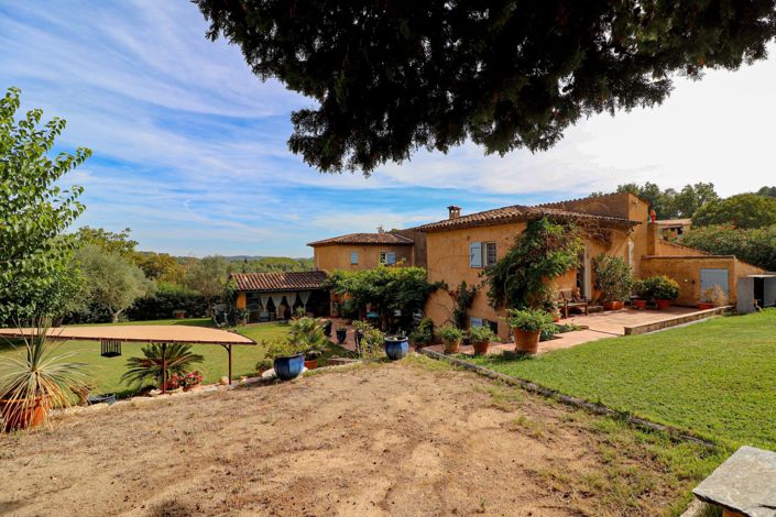 Image No.46-5 Bed House for sale
