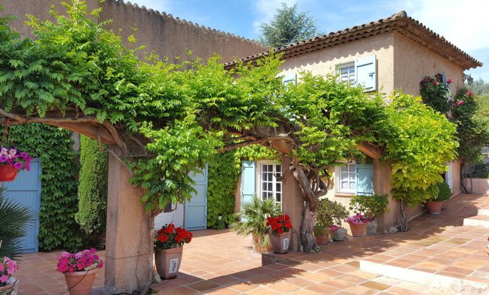 Image No.5-5 Bed House for sale