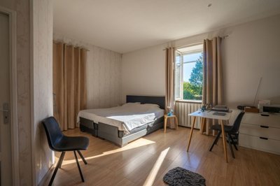 a2czmruuw1ijuwv215