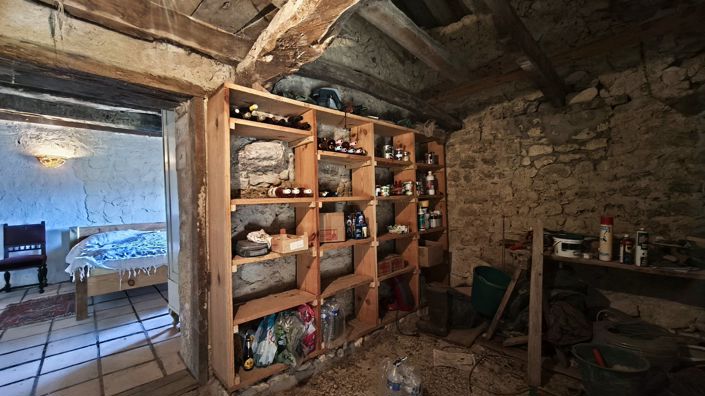 Image No.19-3 Bed House for sale