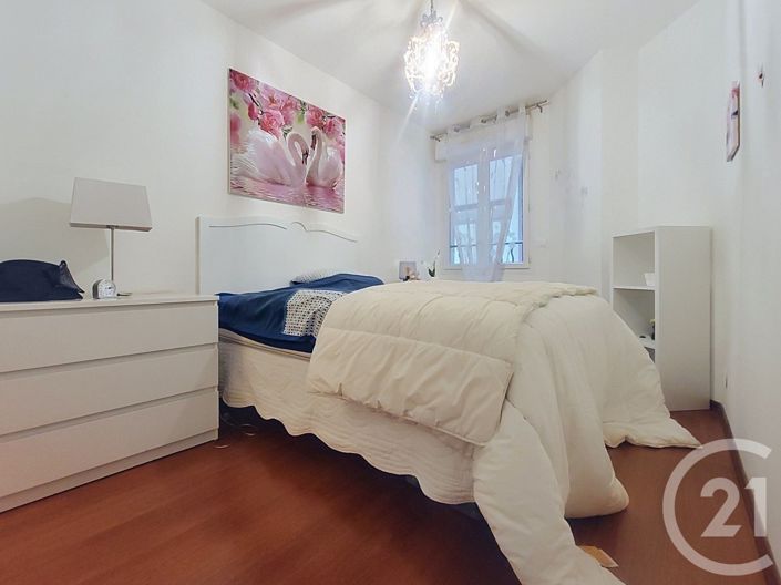 Image No.6-3 Bed Apartment for sale