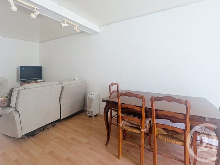 Image No.4-House for sale