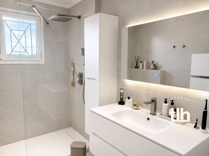 Image No.19-4 Bed House for sale