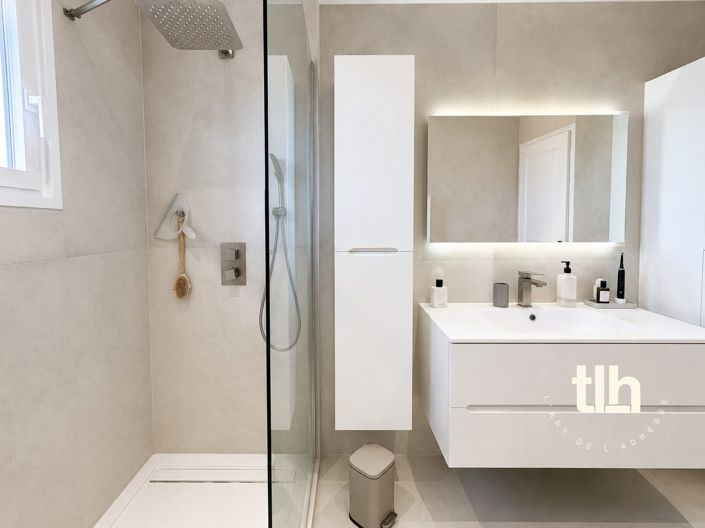 Image No.20-4 Bed House for sale