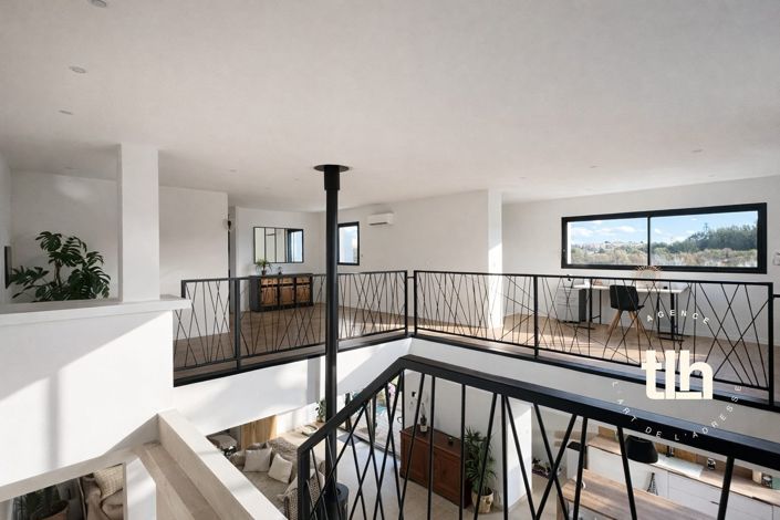 Image No.18-4 Bed House for sale