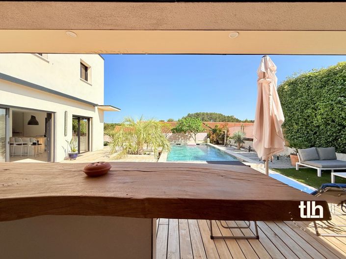 Image No.21-4 Bed House for sale