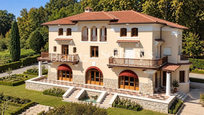 Image No.20-7 Bed House for sale