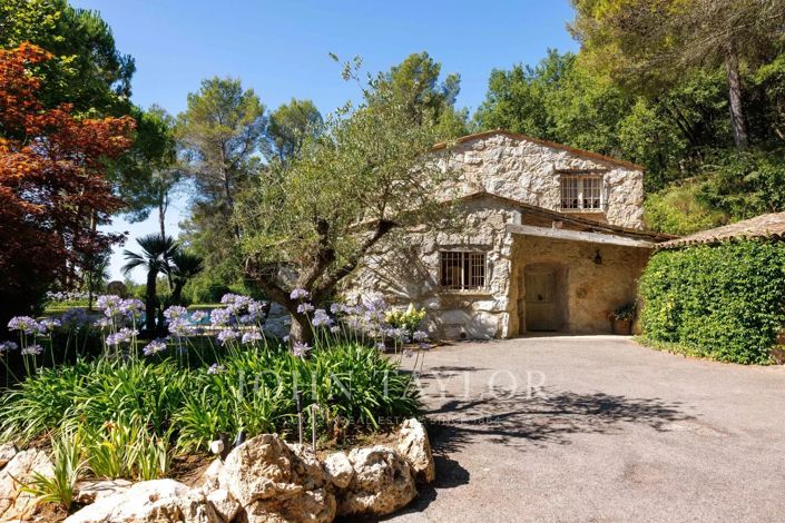 Image No.7-4 Bed House for sale
