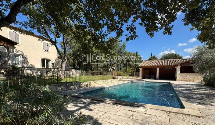 Image No.2-4 Bed House for sale