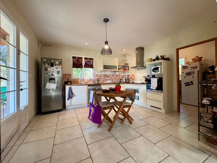 Image No.28-4 Bed House for sale