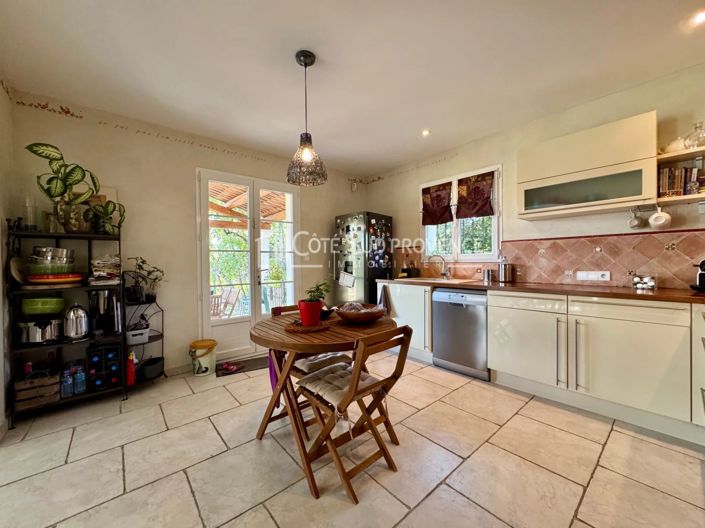 Image No.29-4 Bed House for sale