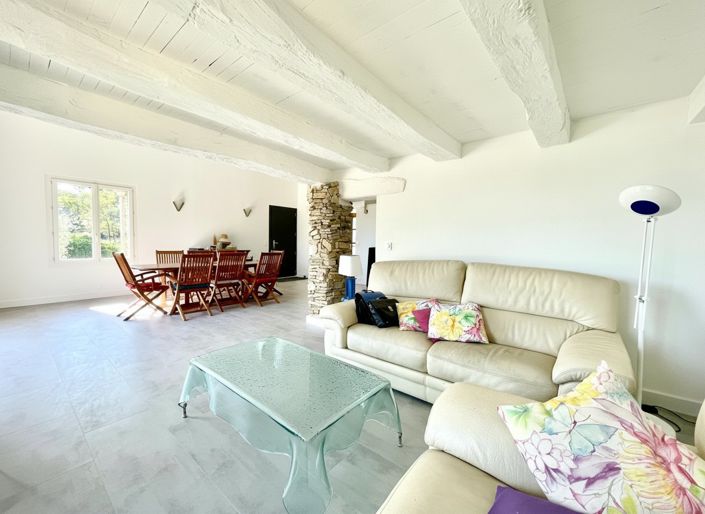 Image No.12-3 Bed House for sale