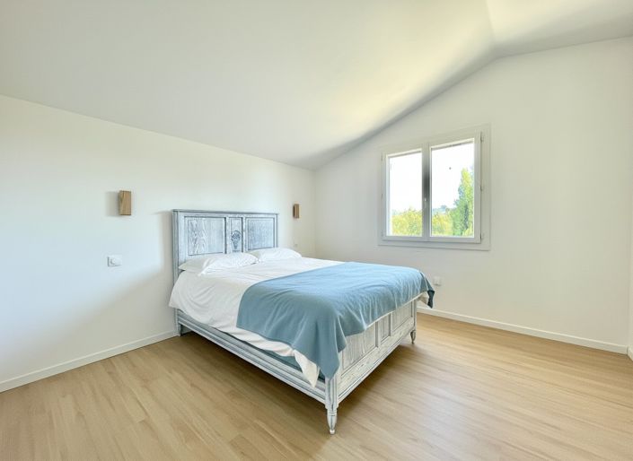 Image No.16-3 Bed House for sale