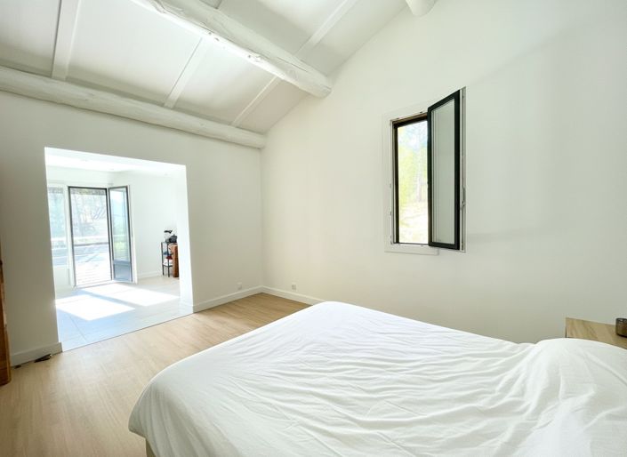 Image No.20-3 Bed House for sale