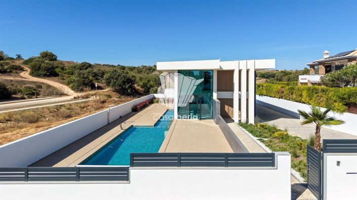 Image No.48-4 Bed House for sale