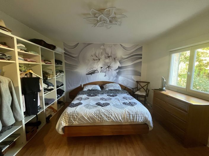 Image No.6-3 Bed House for sale