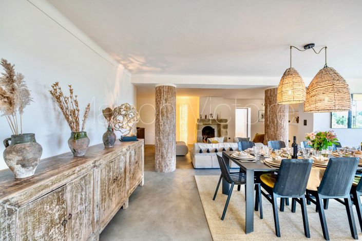 Image No.17-5 Bed House for sale