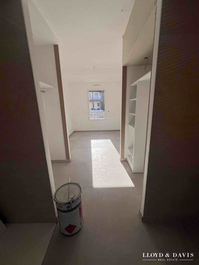 Image No.8-3 Bed Apartment for sale
