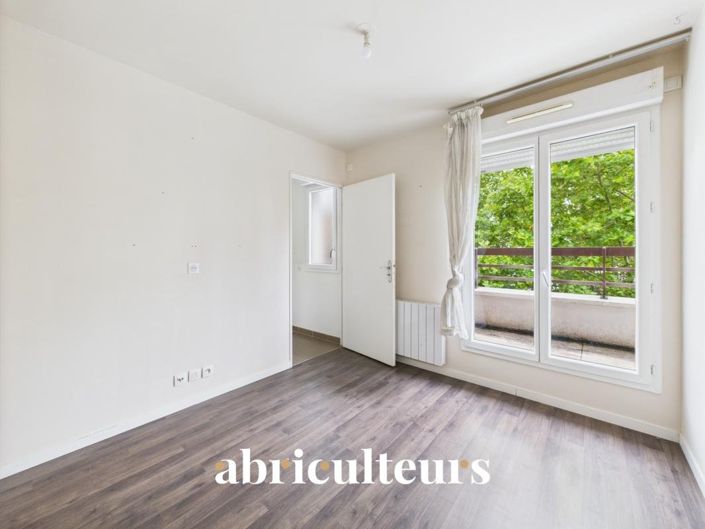 Image No.12-3 Bed Apartment for sale