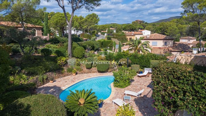 Image No.2-4 Bed House for sale