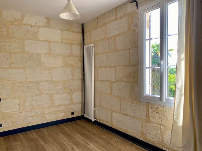 Image No.15-4 Bed House for sale