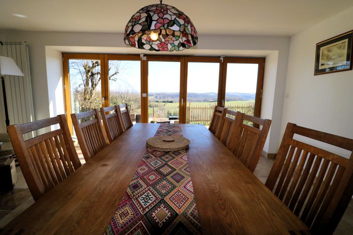 Image No.38-6 Bed House for sale