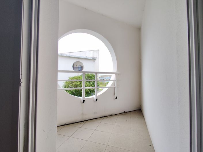 Image No.12-1 Bed Apartment for sale