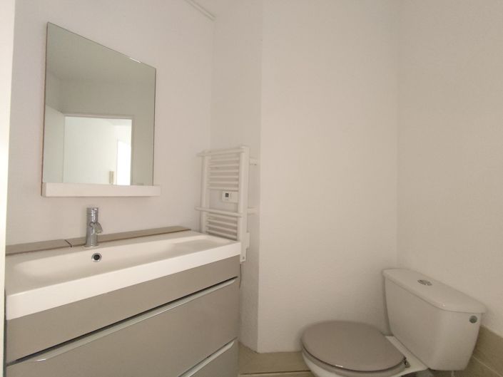 Image No.18-1 Bed Apartment for sale