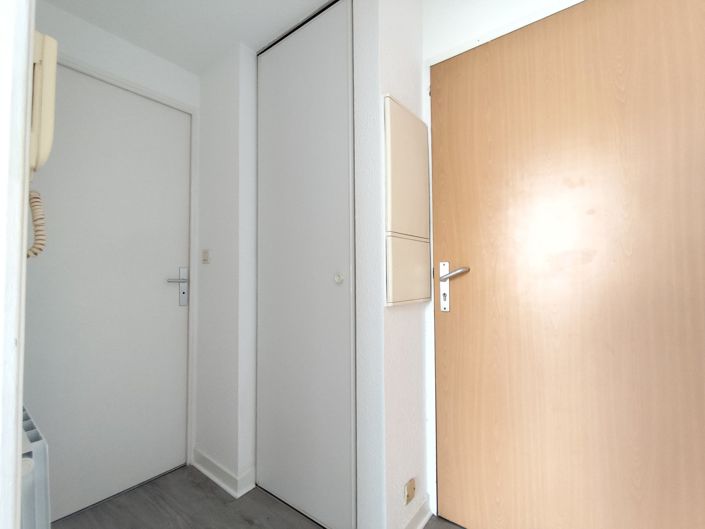 Image No.19-1 Bed Apartment for sale
