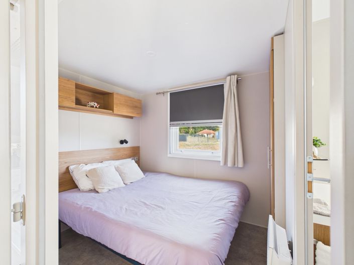 Image No.16-5 Bed House for sale