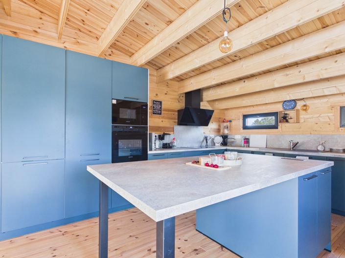 Image No.9-5 Bed House for sale