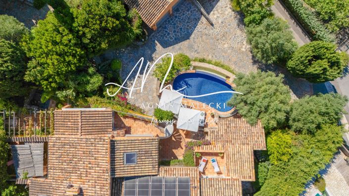 Image No.4-6 Bed House for sale