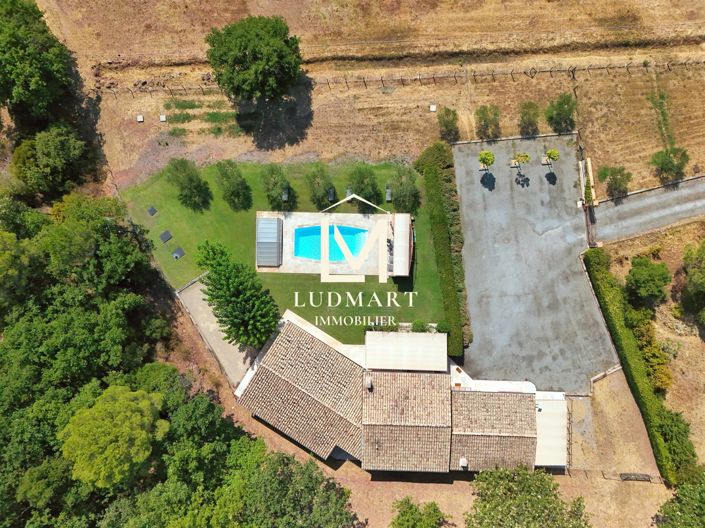 Image No.12-4 Bed House for sale