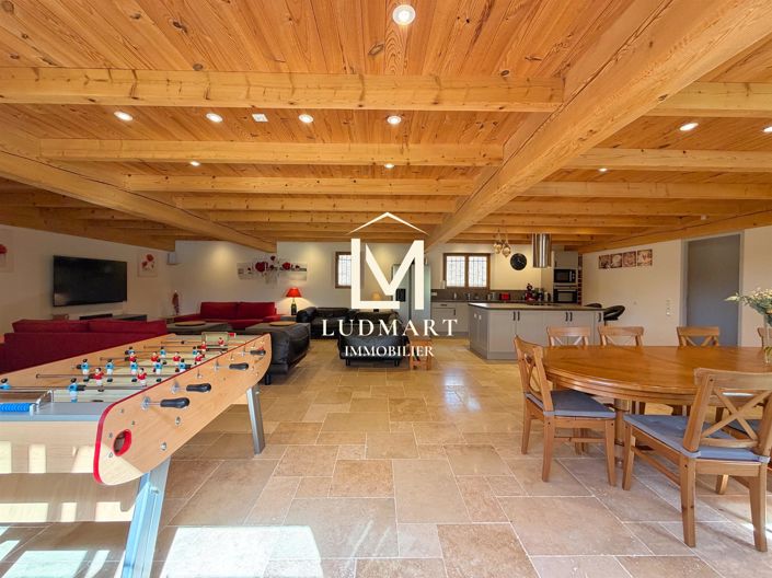 Image No.24-4 Bed House for sale